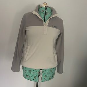 Grey/Off-White Columbia Fleece Quarter Zip Pullover - Size Medium